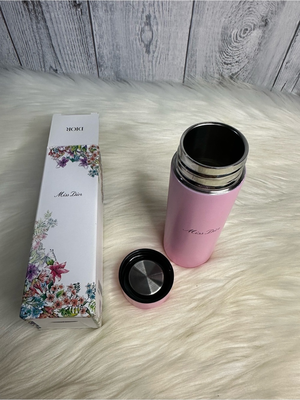 DIOR mini bottle - Picture 7 of 12